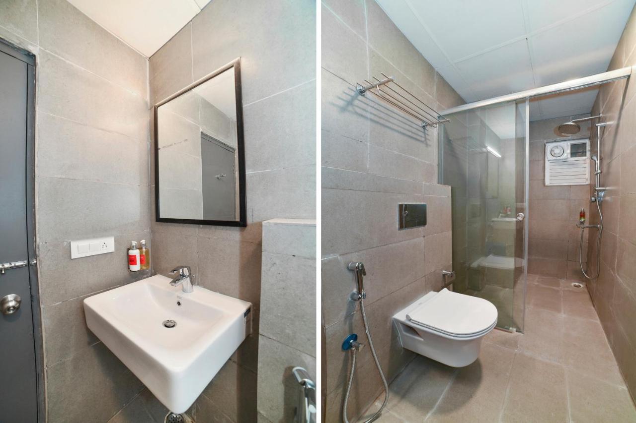 Vaccinated Staff- Oyo Townhouse 384 Nk Hotels Dispur Екстер'єр фото